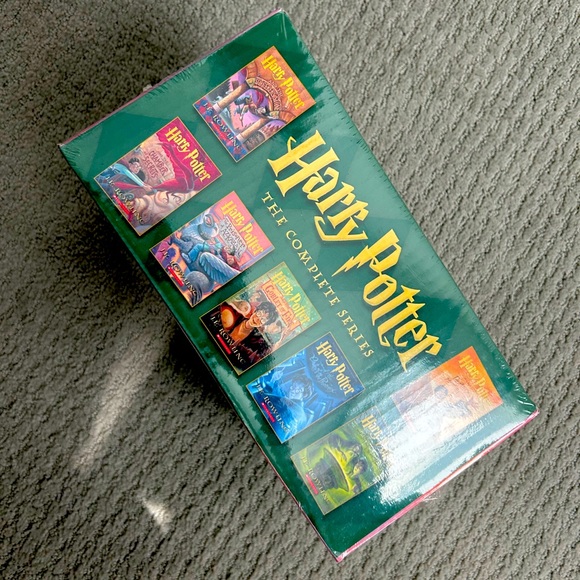 Harry Potter collection- soft back. BRAND NEW! - Picture 2 of 4